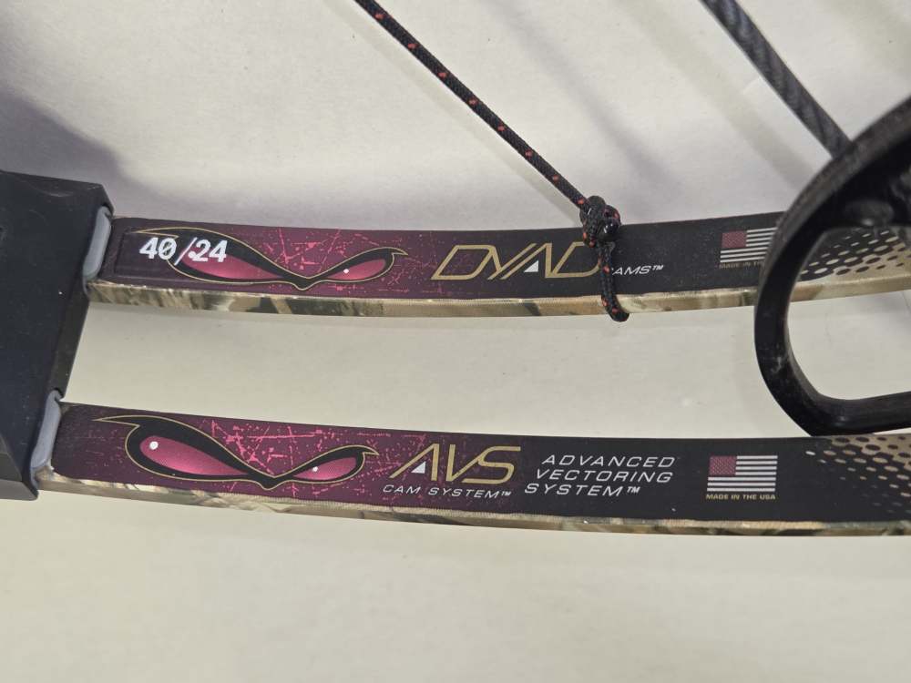 Matthews Monster Chill SDX Compound Bow Used-img-2