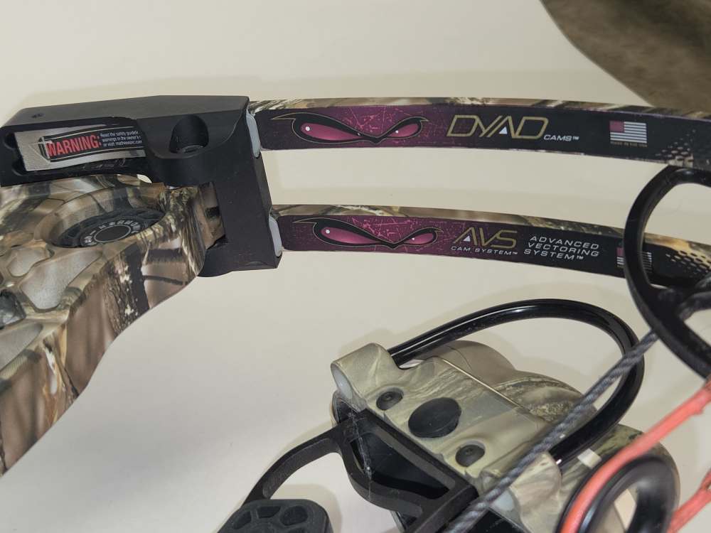 Matthews Monster Chill SDX Compound Bow Used-img-3