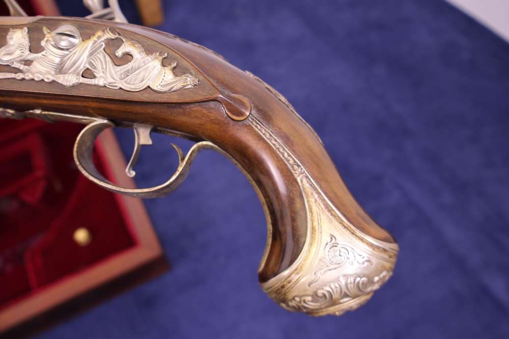 US HISTORICAL SOCIETY GEORGE WASHINGTON WEST POINT FLINTLOCK PISTOLS 1976 -img-23
