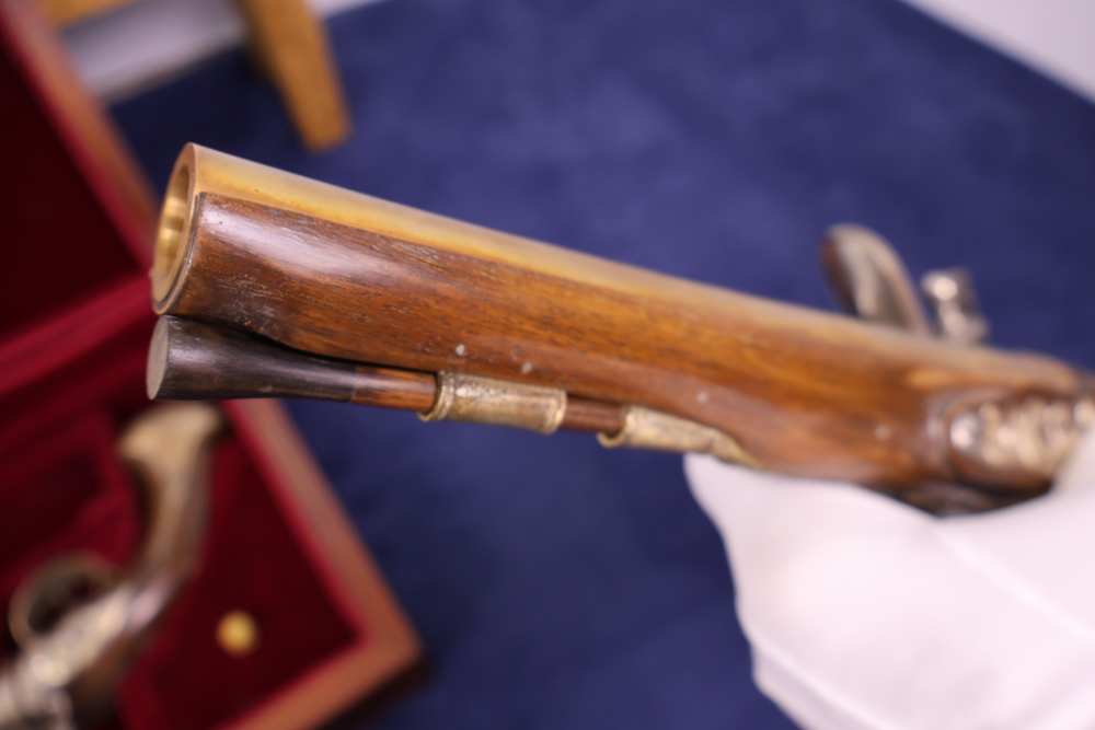 US HISTORICAL SOCIETY GEORGE WASHINGTON WEST POINT FLINTLOCK PISTOLS 1976 -img-11