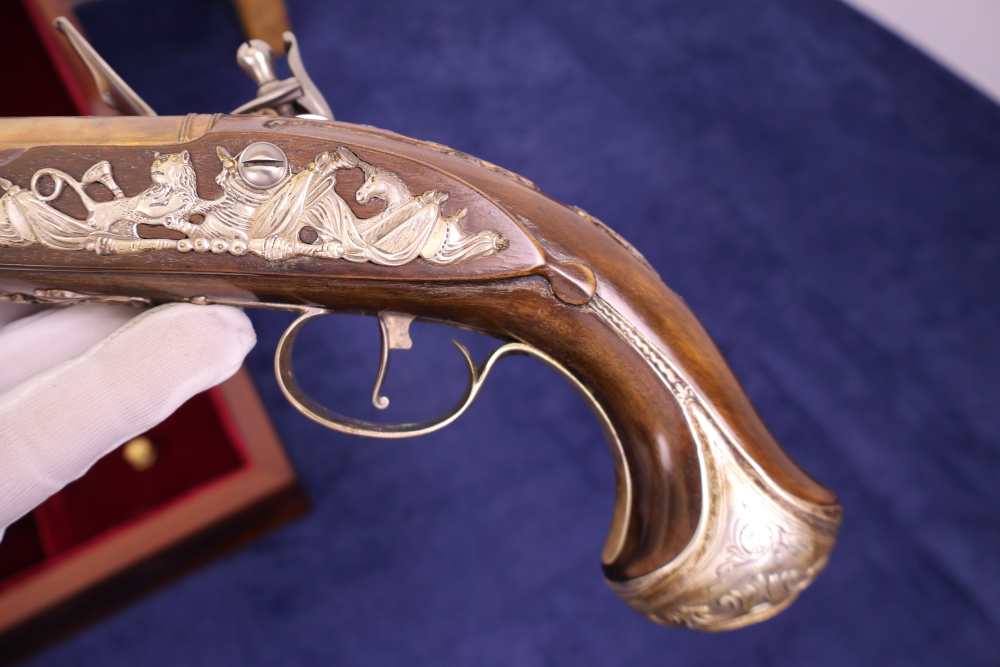 US HISTORICAL SOCIETY GEORGE WASHINGTON WEST POINT FLINTLOCK PISTOLS 1976 -img-9