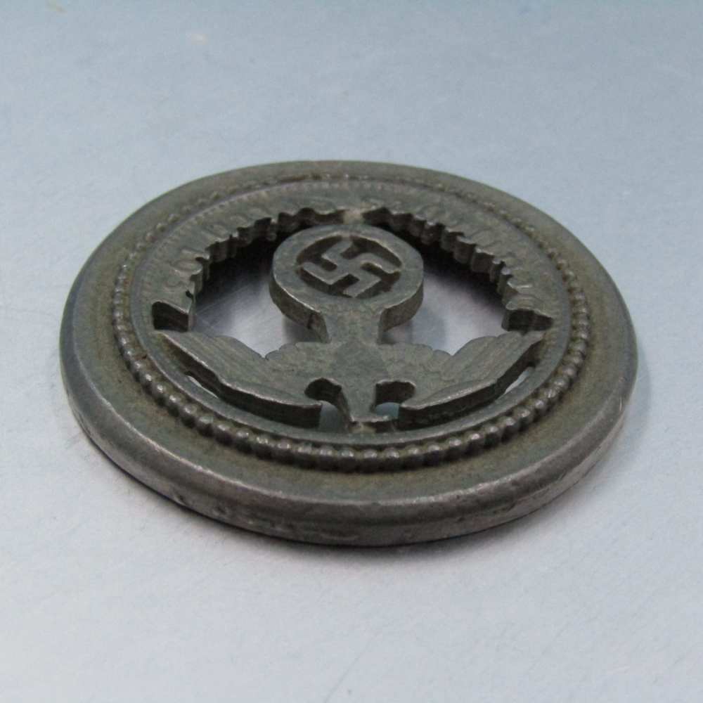WW2 German Militaria Paul Von Hindenburg 1937 Medal W35-img-4