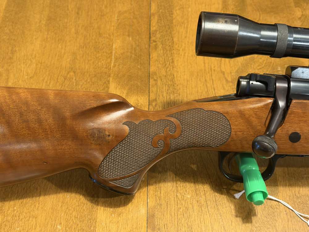 Winchester 70 Featherweight 30-06 w/ Weaver K4 scope VERY NICE (2-553)-img-5