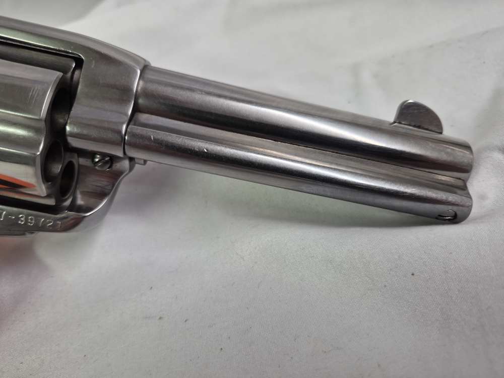 Ruger Vaquero .45LC Stainless 1999 MFG - Preowned-img-4