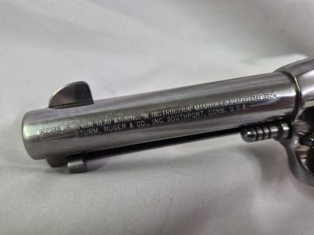 Ruger Vaquero .45LC Stainless 1999 MFG - Preowned-img-11