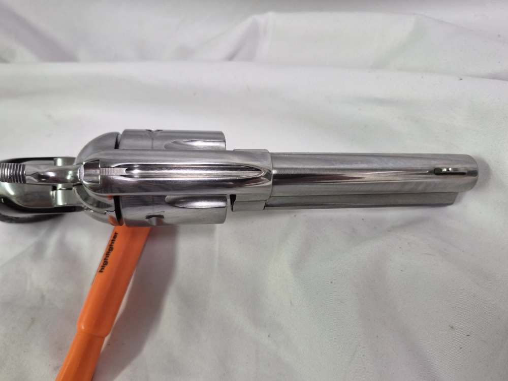Ruger Vaquero .45LC Stainless 1999 MFG - Preowned-img-7
