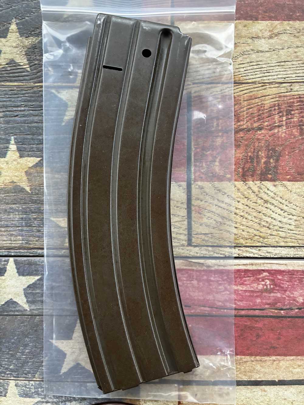 AR-180 STERLING ENGLAND PRE BAN 40 ROUND MAGAZINE MINT-img-1