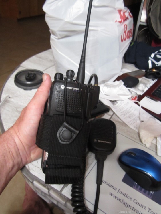Uncle Mikes Radio Case, Swivel Belt Loop 8880-6 new-img-0