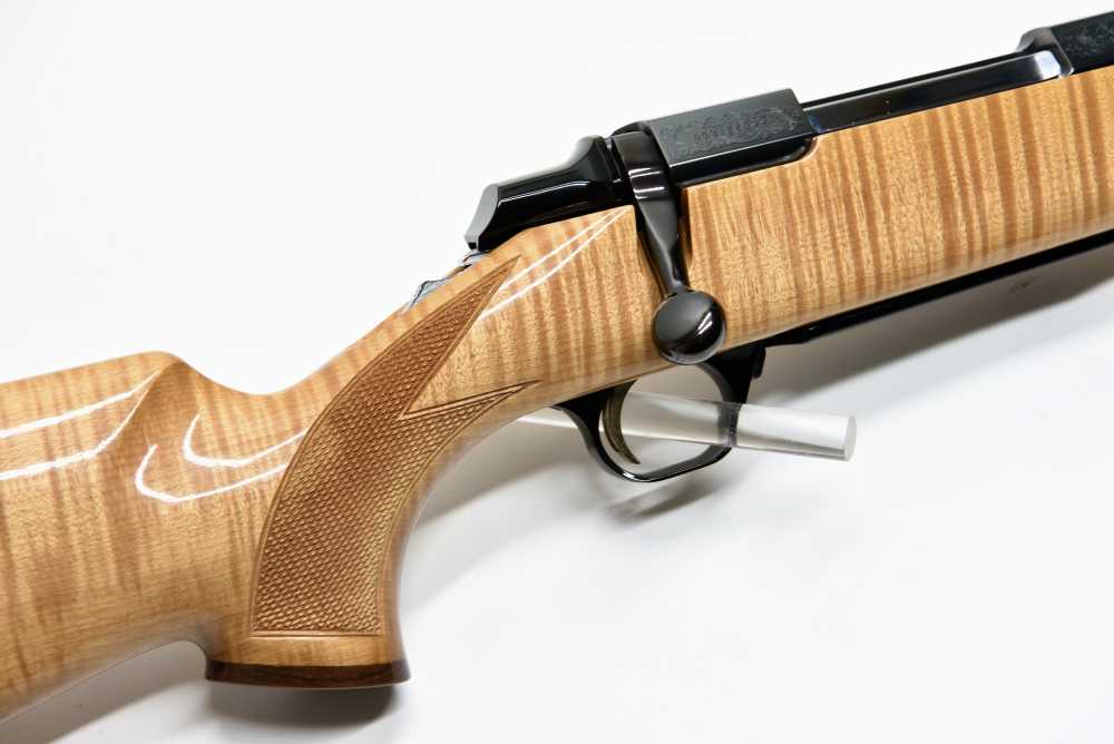RARE Browning A Bolt II Medallion MAPLE .25-06 24" OCTAGON BARREL BOXED-img-17
