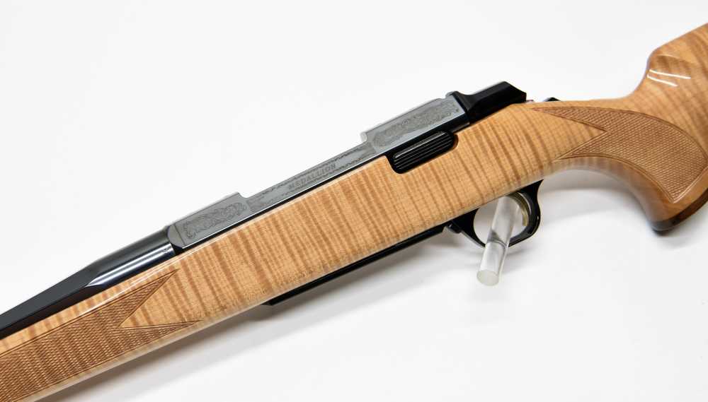 RARE Browning A Bolt II Medallion MAPLE .25-06 24" OCTAGON BARREL BOXED-img-6
