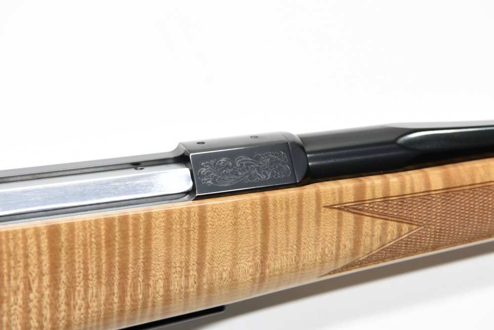 RARE Browning A Bolt II Medallion MAPLE .25-06 24" OCTAGON BARREL BOXED-img-19