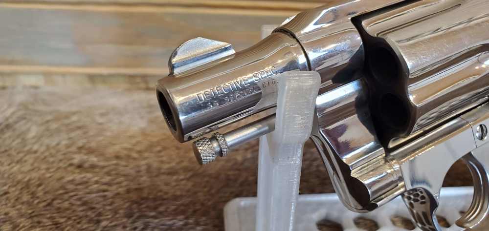 Colt Detective Special 2nd Issue, 38 Special, Nickel Plate, 2" Barrel, 1961-img-2