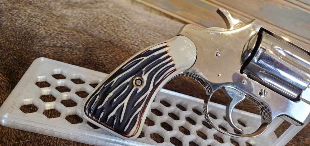 Colt Detective Special 2nd Issue, 38 Special, Nickel Plate, 2" Barrel, 1961-img-5