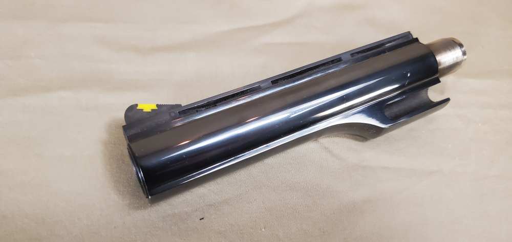 Dan Wesson, Model V44, .44 Magnum, Case & 4 Barrels! 6" & 8"-img-20