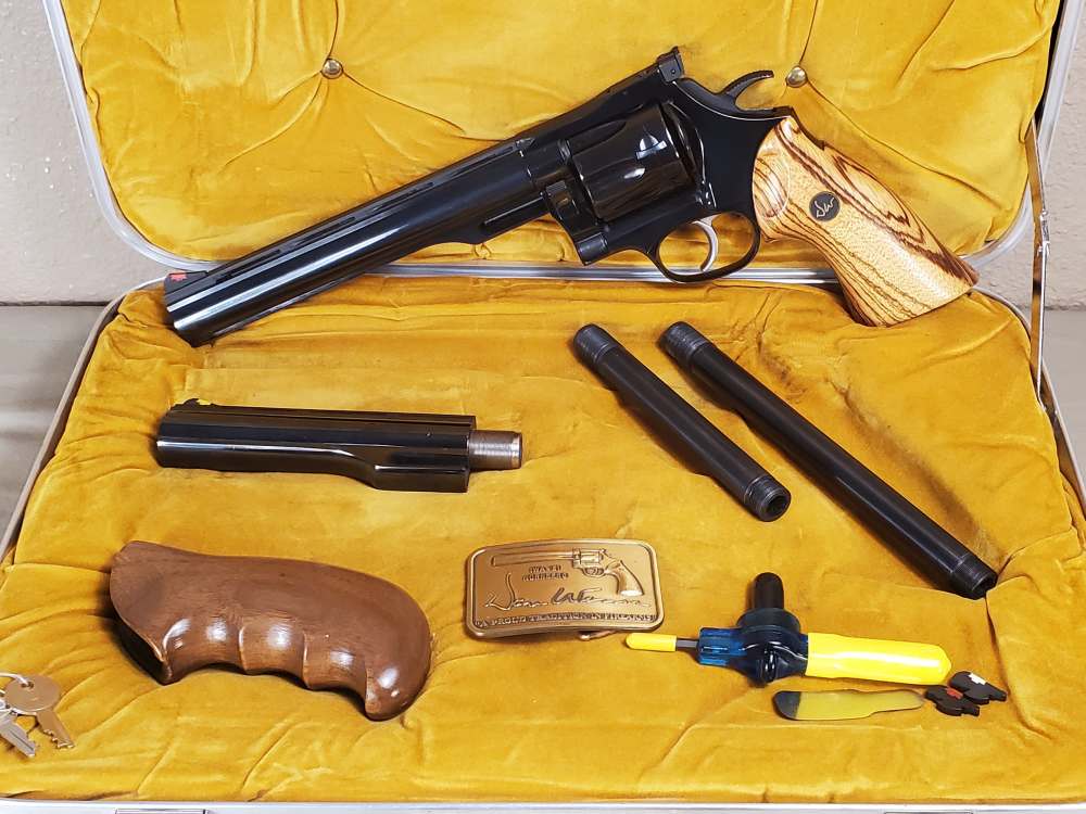 Dan Wesson, Model V44, .44 Magnum, Case & 4 Barrels! 6" & 8"-img-0