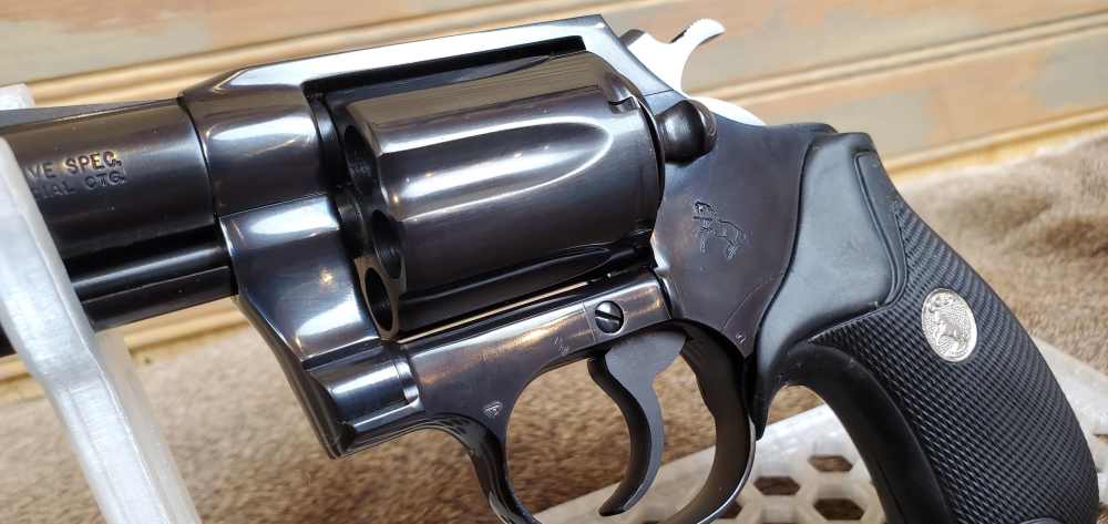 Colt Detective Special, 38 Special, 2" Barrel, Excellent Condition, 1994-img-3