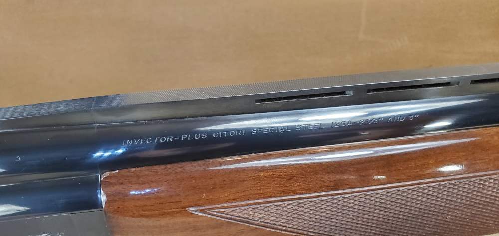 Browning, Citori Lightning, 12 Ga, 28" Barrels, Made in 2000, With CASE!-img-9