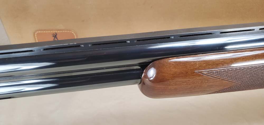 Browning, Citori Lightning, 12 Ga, 28" Barrels, Made in 2000, With CASE!-img-17