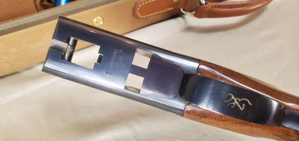 Browning, Citori Lightning, 12 Ga, 28" Barrels, Made in 2000, With CASE!-img-31