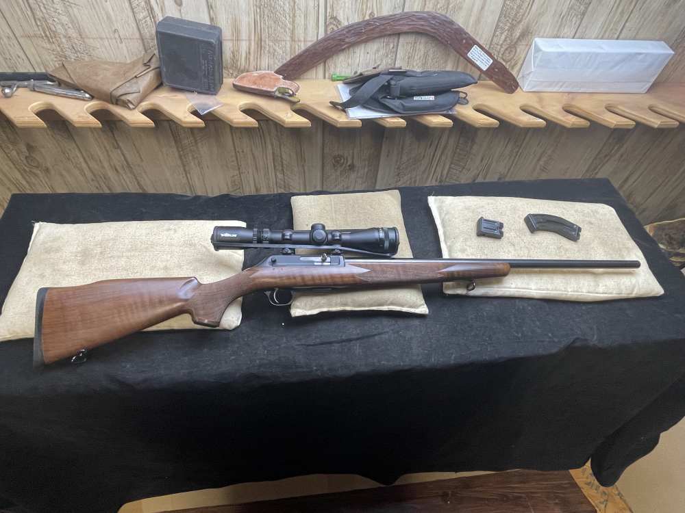 Thompson Center 22 Classic  22LR with Burris Timberline Scope-img-8