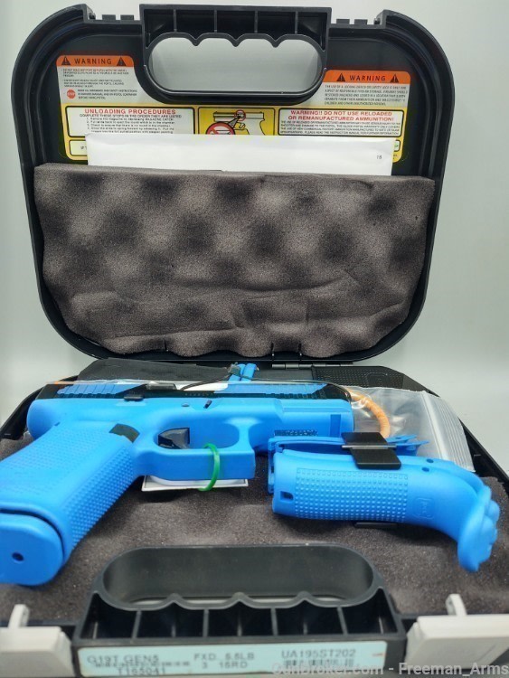 Glock 19T GEN 5 Blue Trainers-Sim 9MM-NEW IN BOX-img-7