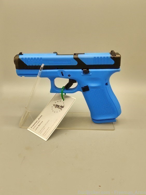 Glock 19T GEN 5 Blue Trainers-Sim 9MM-NEW IN BOX-img-1