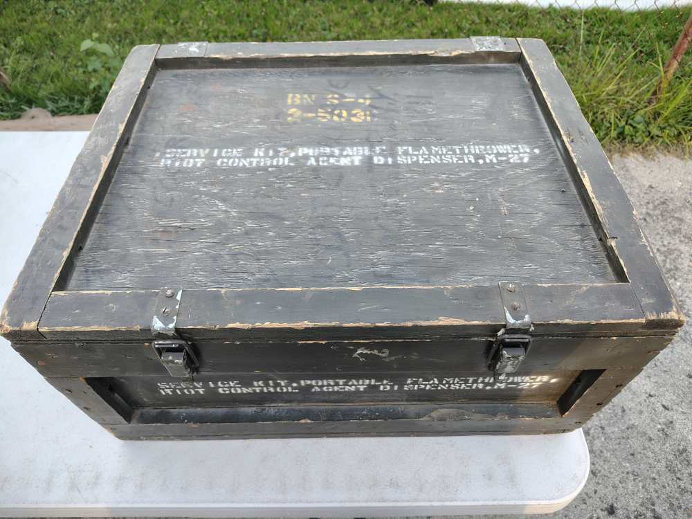 US USMC M27 Portable Flame Thrower Service Kit M2 M2-2 M2A1 M9 Flamethrower-img-13