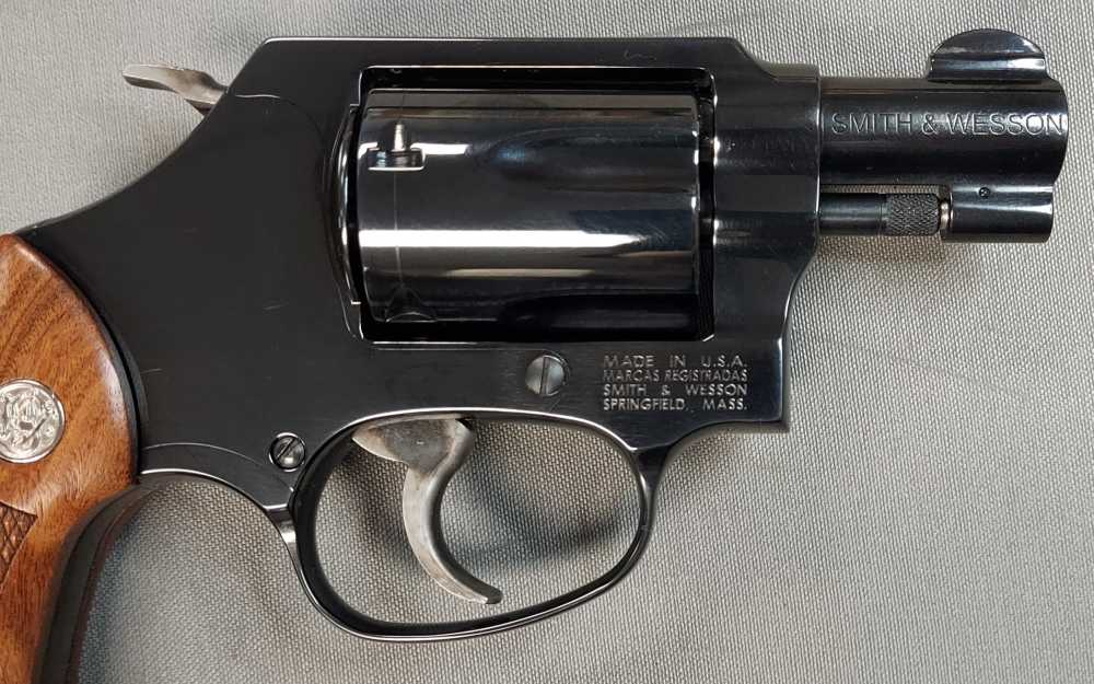 Smith & Wesson Classics Model 36 Revolver 38 Spl +P 1.875" Barrel 5 Rounds-img-4