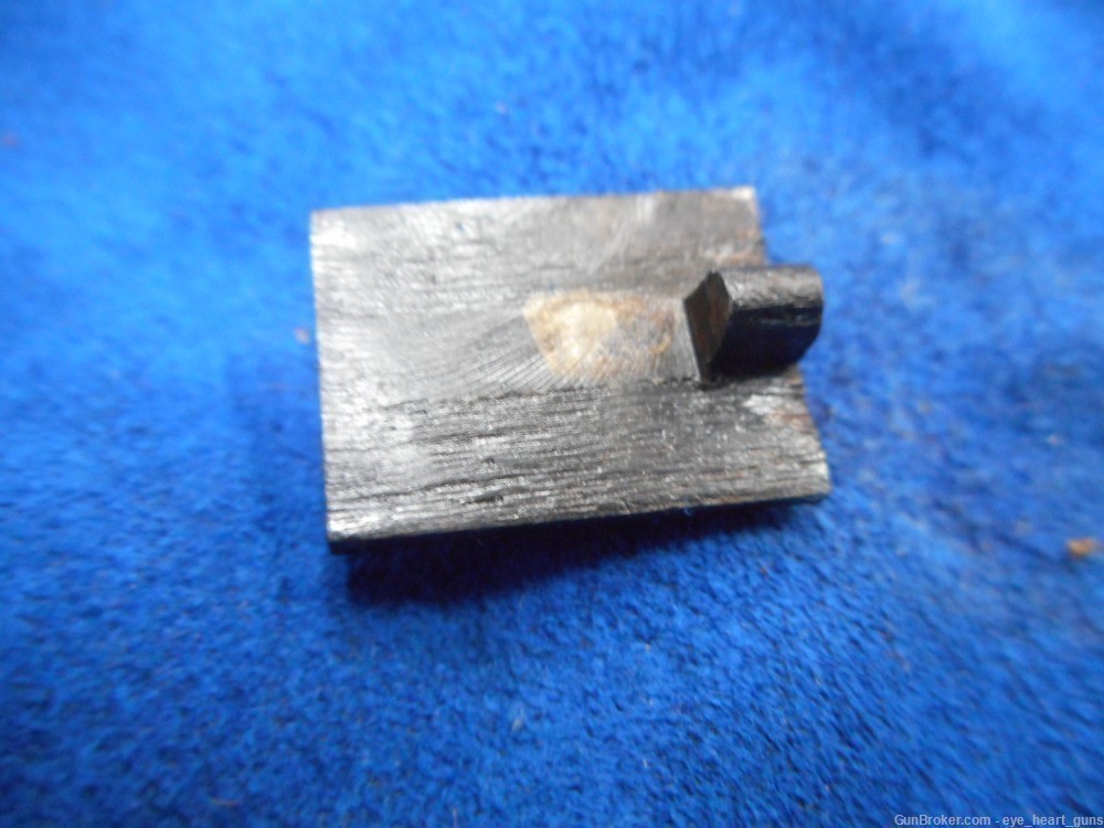 Norinco Chinese SKS original bolt hold open latch, receiver parts -img-1