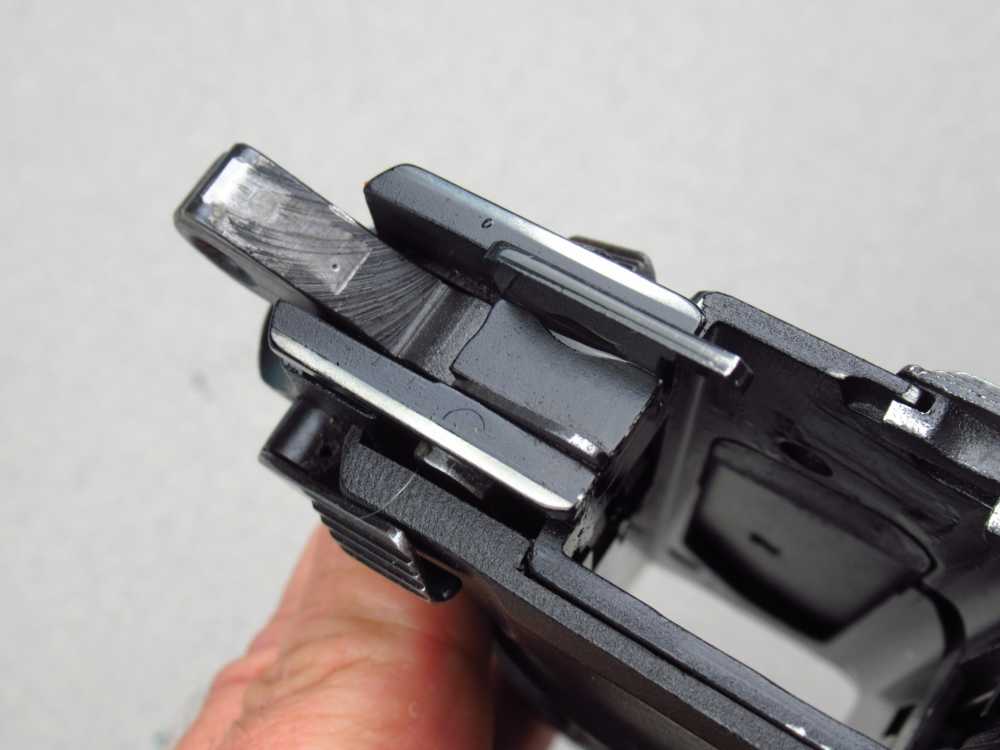 2000 Polish Eagle F,B, Radom Lucznik Mag98 Army pistol 9mm Luger VIS-img-63