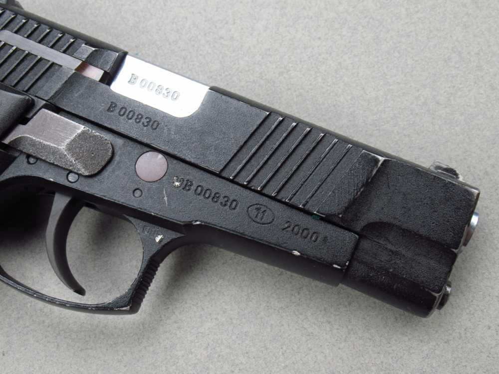 2000 Polish Eagle F,B, Radom Lucznik Mag98 Army pistol 9mm Luger VIS-img-24