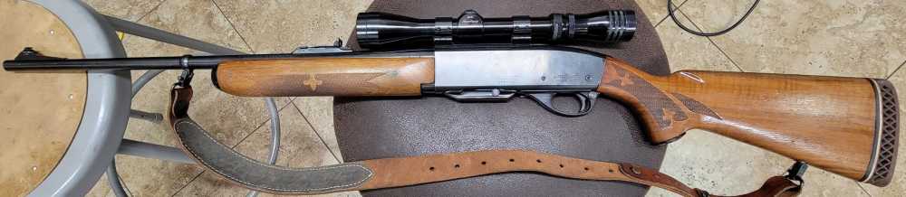 Remington 742 Woodmaster 6mm Semi Automatic Rifle W/Red field 3x9x-img-0