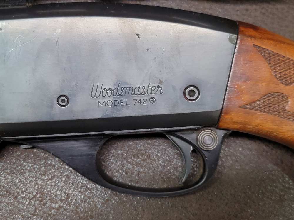 Remington 742 Woodmaster 6mm Semi Automatic Rifle W/Red field 3x9x-img-1