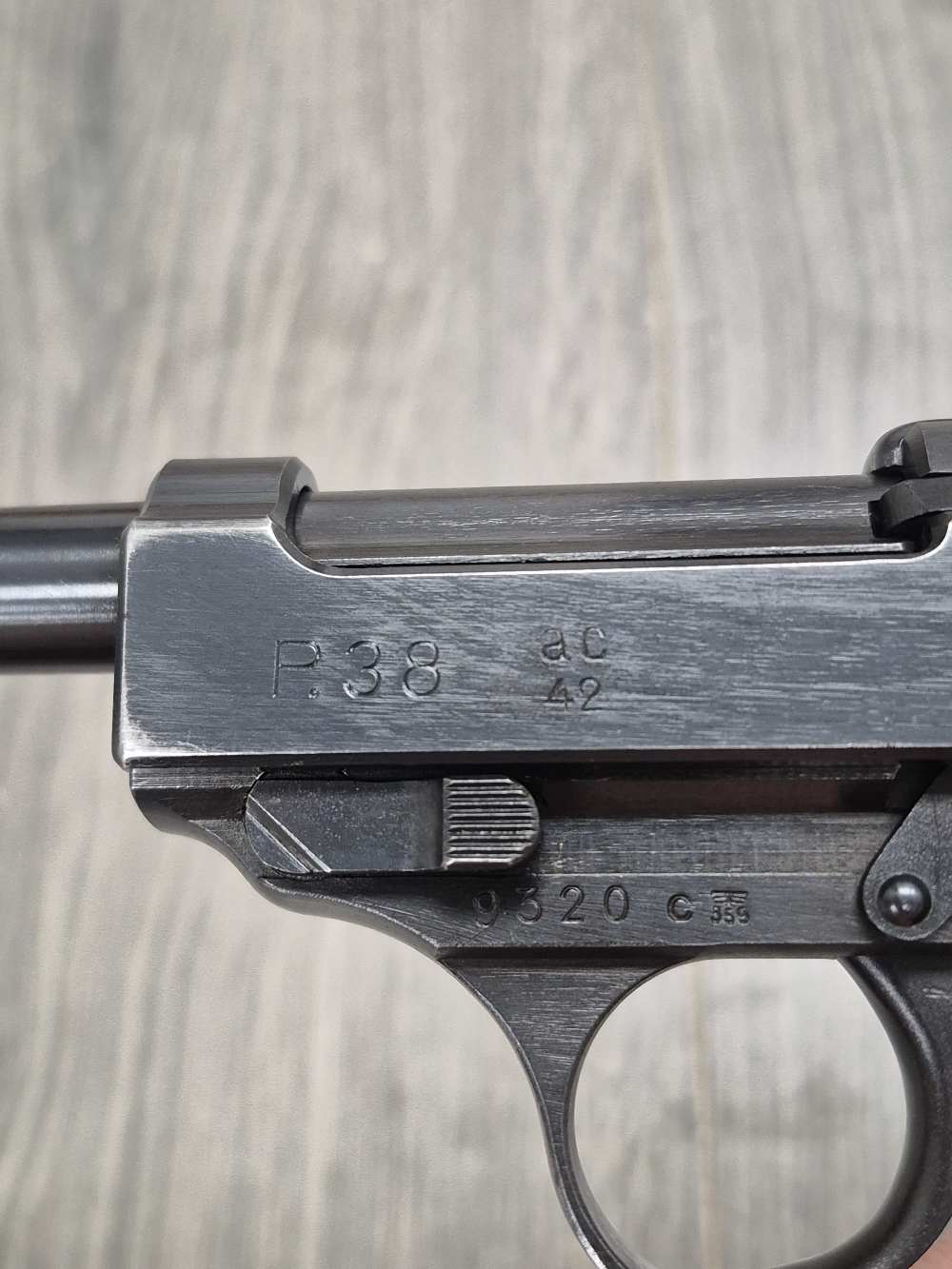 PENNY! BEAUTIFUL WW2 AC42 GERMAN WALTHER P38 PISTOL ALL MATCHING 9MM LUGER-img-4