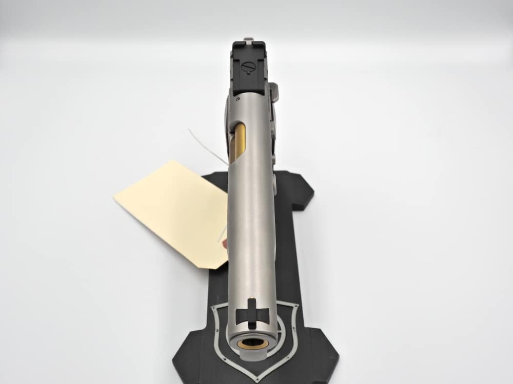 Nighthawk Custom Springfield SA-35 -img-2