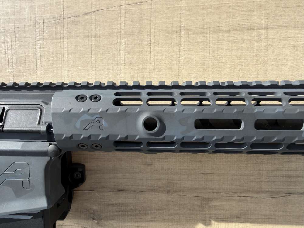 Aero Precision M4E1 AR-15 w/ 15" Enhanced Handguard - Smoke Multicam -img-2