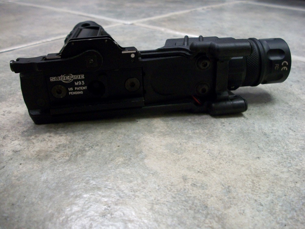 Surefire m900 weapon LIGHT grip ar15 scar ak47 sig 552 hk 556 mp5 g36 hk416-img-4