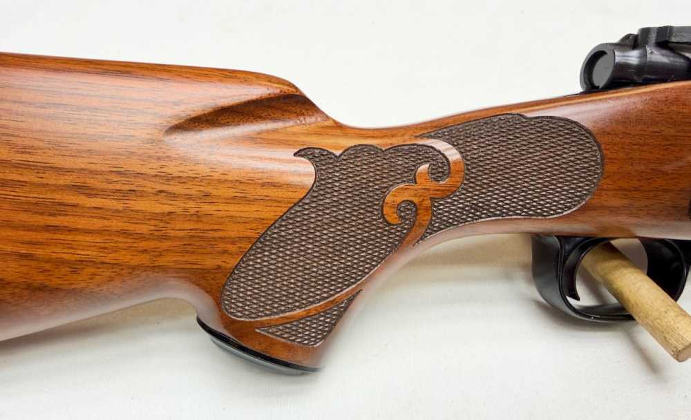 1982 Winchester XTR Featherweight Model 70 257 Roberts 22" Deluxe Walnut-img-5