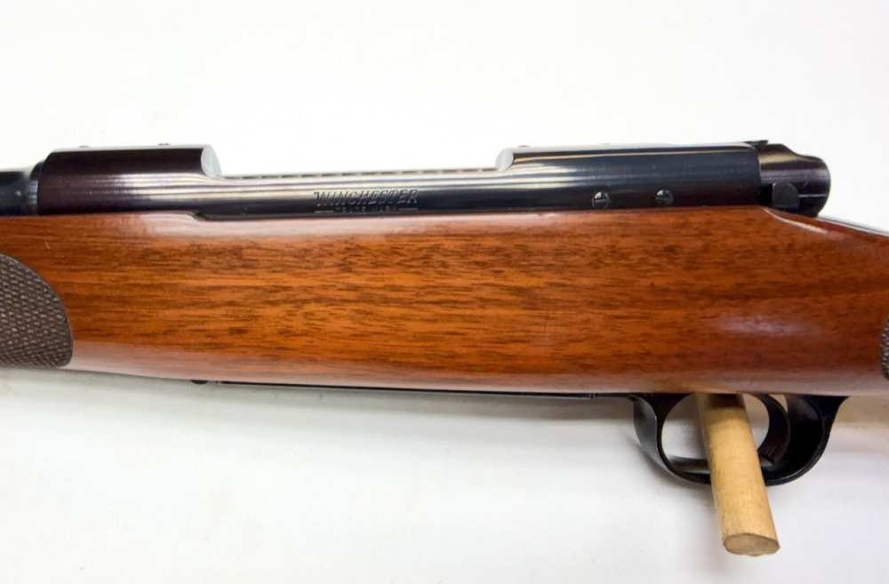 1982 Winchester XTR Featherweight Model 70 257 Roberts 22" Deluxe Walnut-img-41