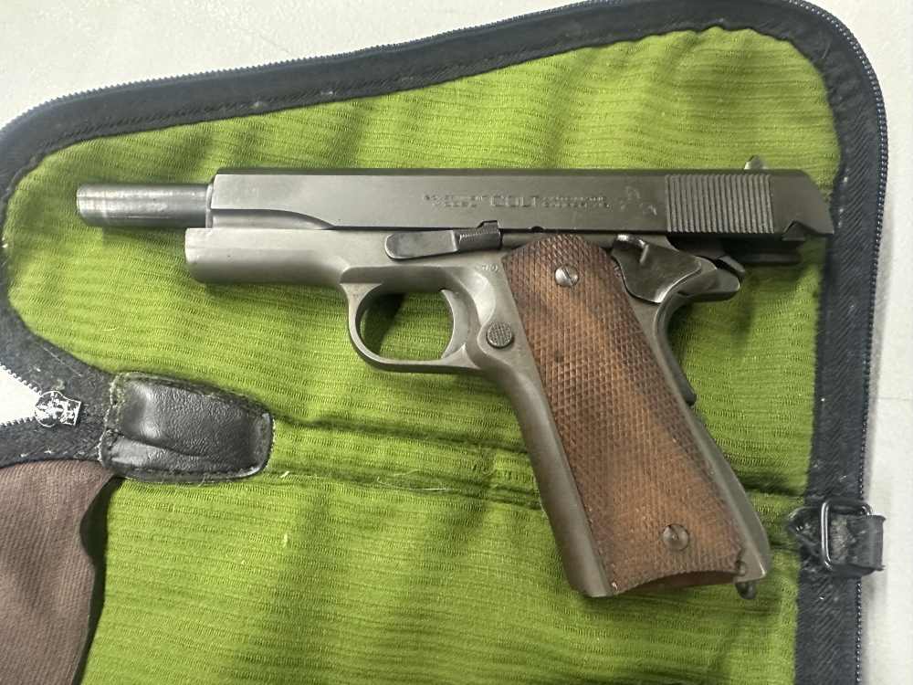 Colt M1911A1 45ACP WWII era 1943! -img-8