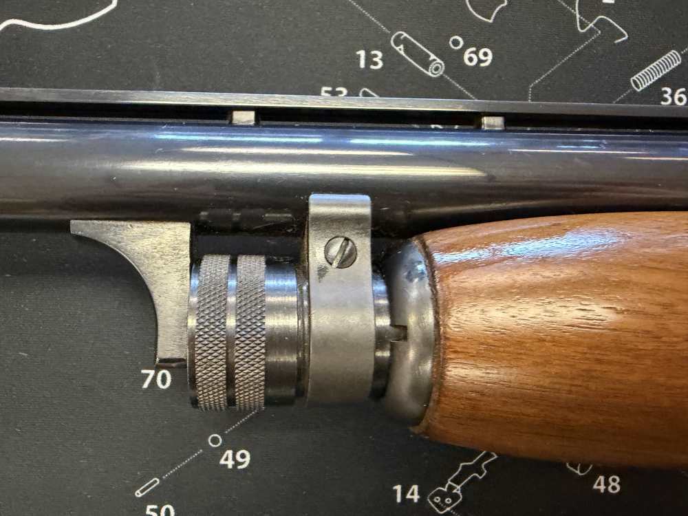 Ithaca Gun Co. - 37 Featherlight - 12ga - 28" - EXCELLENT -img-23