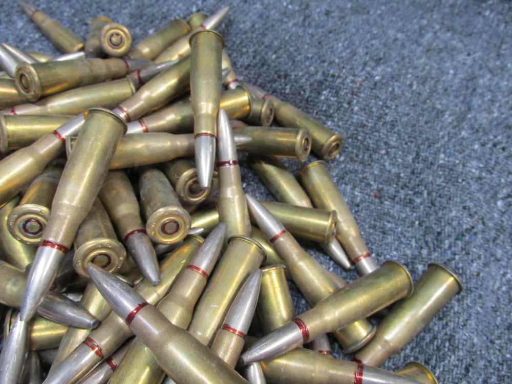 100 ROUNDS OF WWII ERA 8mm LEBEL RIFLE AMMO WITH LATE 1940's DATES-img-3