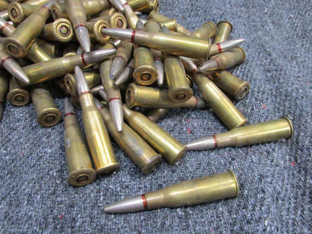 100 ROUNDS OF WWII ERA 8mm LEBEL RIFLE AMMO WITH LATE 1940's DATES-img-1