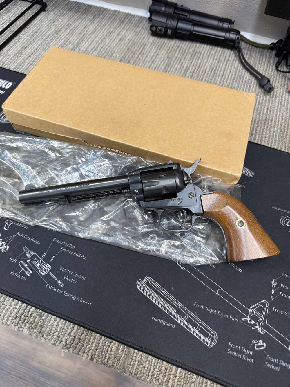 Lightly Used Excam Italy Tanfoglio 7A766 22LR 22 Magnum Revolver LR-img-57