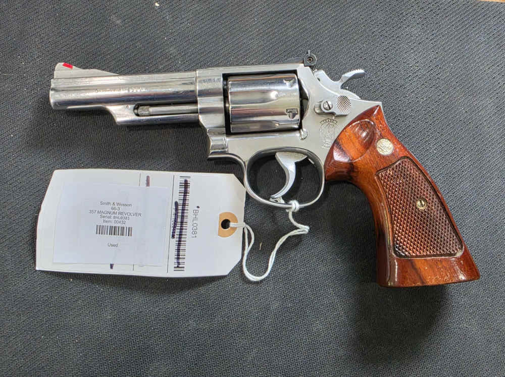 Smith & Wesson Model 66-3 357 Mag -img-1