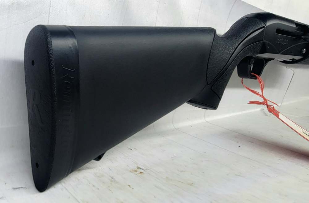 REMINGTON V3 FIELD SPORT 12 GA 28" W/ HARD CASE-img-1
