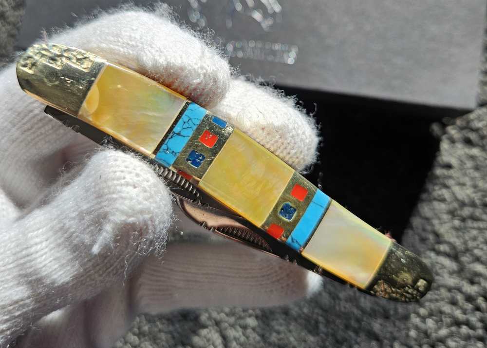 Mother Of Pearl/Turquoise Wrangler SilverHorse Stoneworks pocket-knife-img-4