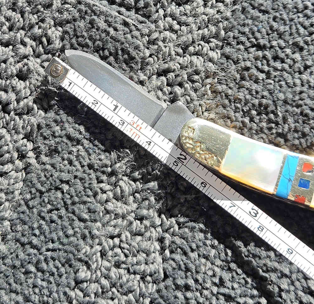 Mother Of Pearl/Turquoise Wrangler SilverHorse Stoneworks pocket-knife-img-9