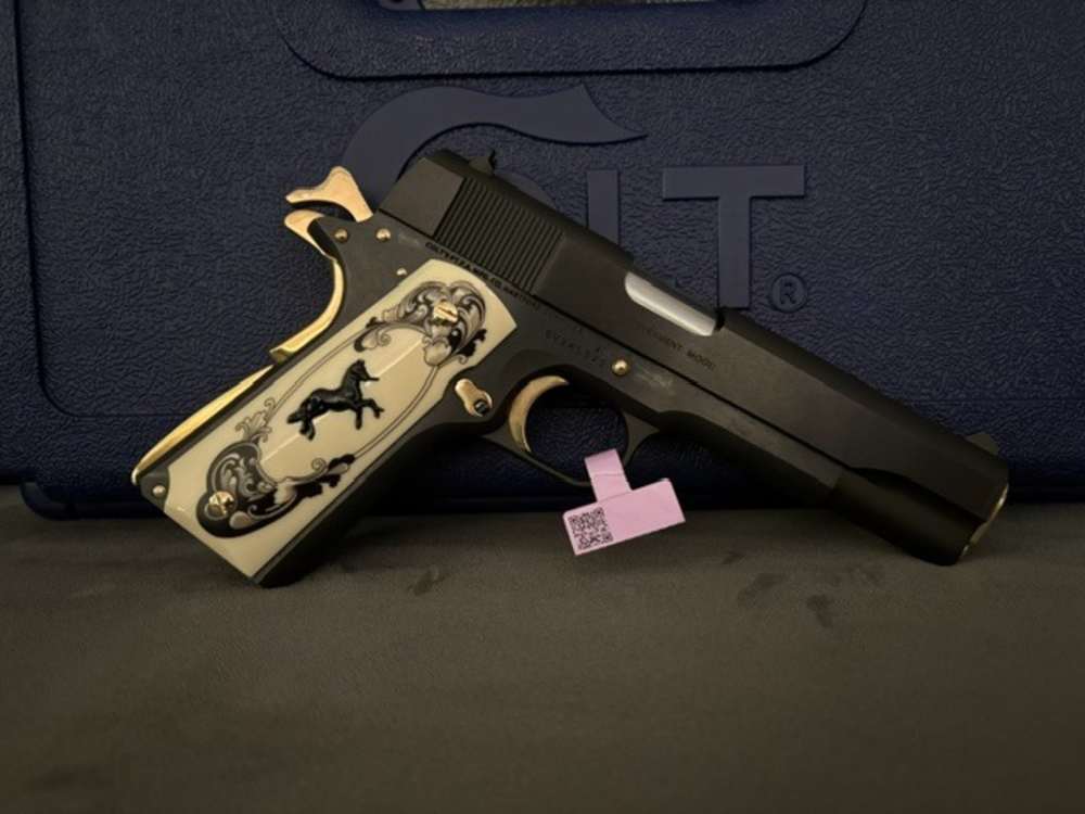 Colt 1911 Government 45Acp Black & Gold .01 Start NR Penny Auction-img-2