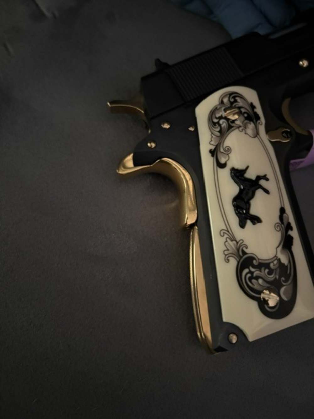 Colt 1911 Government 45Acp Black & Gold .01 Start NR Penny Auction-img-12